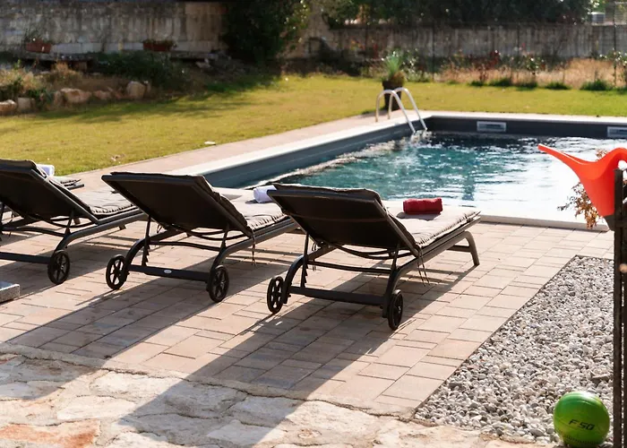 Beautiful Casa Noemi With Pool In Porec Βίλα Rakovci