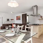 ヴィラ Beautiful Casa Noemi With Pool In Porec Rakovci