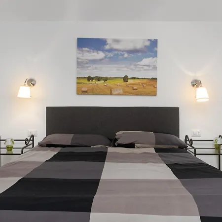 Beautiful Casa Noemi With Pool In Porec Villa Rakovci