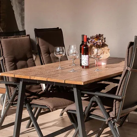 Beautiful Casa Noemi With Pool In Porec Villa